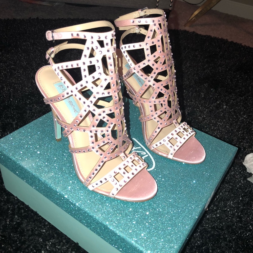Betsey Johnson Blush Pink Heels- NIB